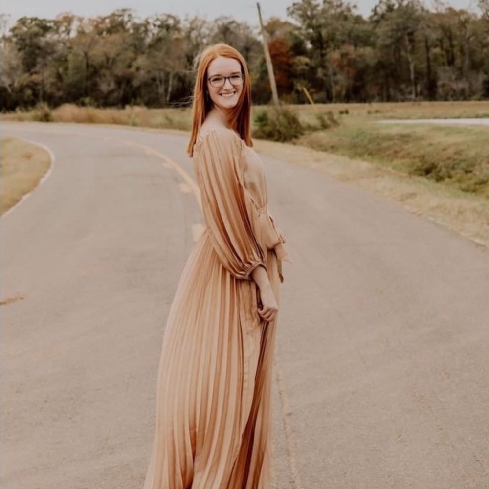 Gold maxi dress, off the shoulder